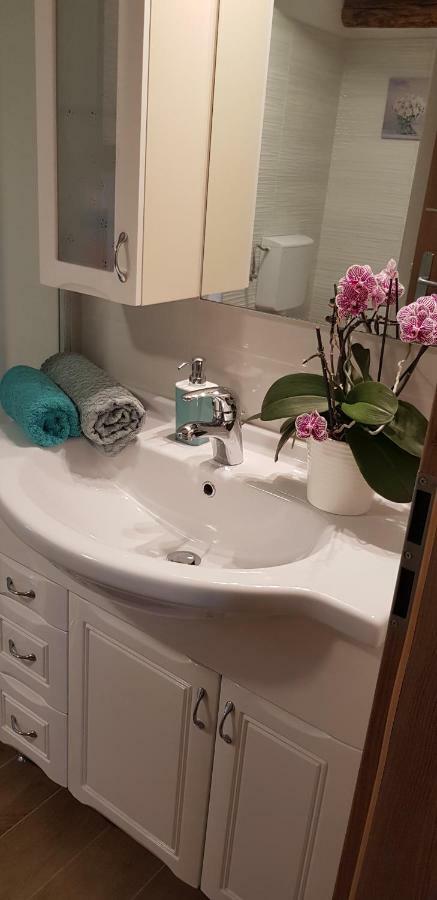 布耶Casa Istria别墅 外观 照片
